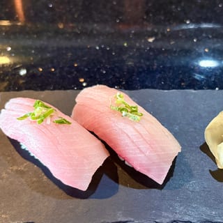 Yellowtail (Hamachi)