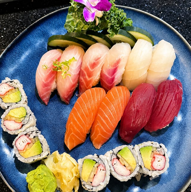 Sushi Regular.
